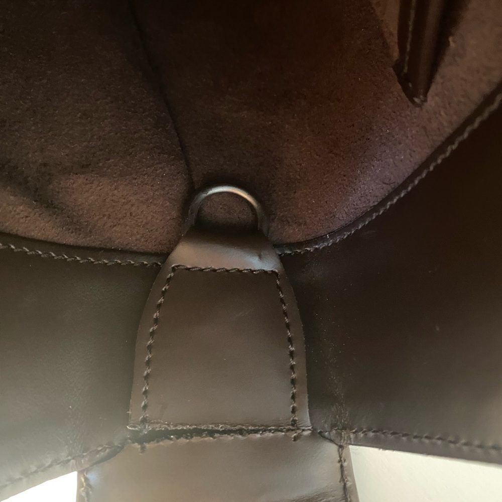 Louis Vuitton Brown Epi Leather Shoulder Bag - Picture 14 of 15